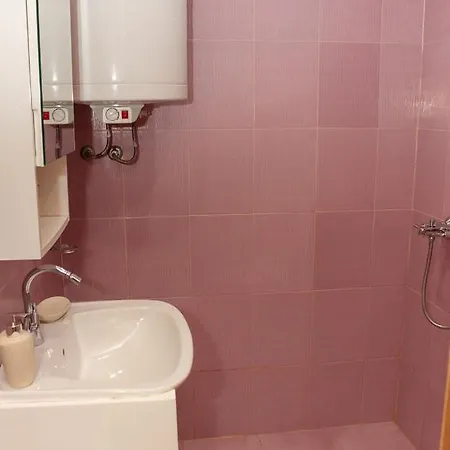 Cozy 1bd In A Relaxing Area In Appartement