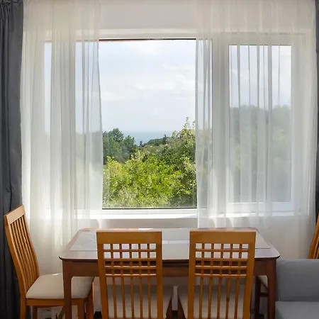 Cozy 1bd In A Relaxing Area In *